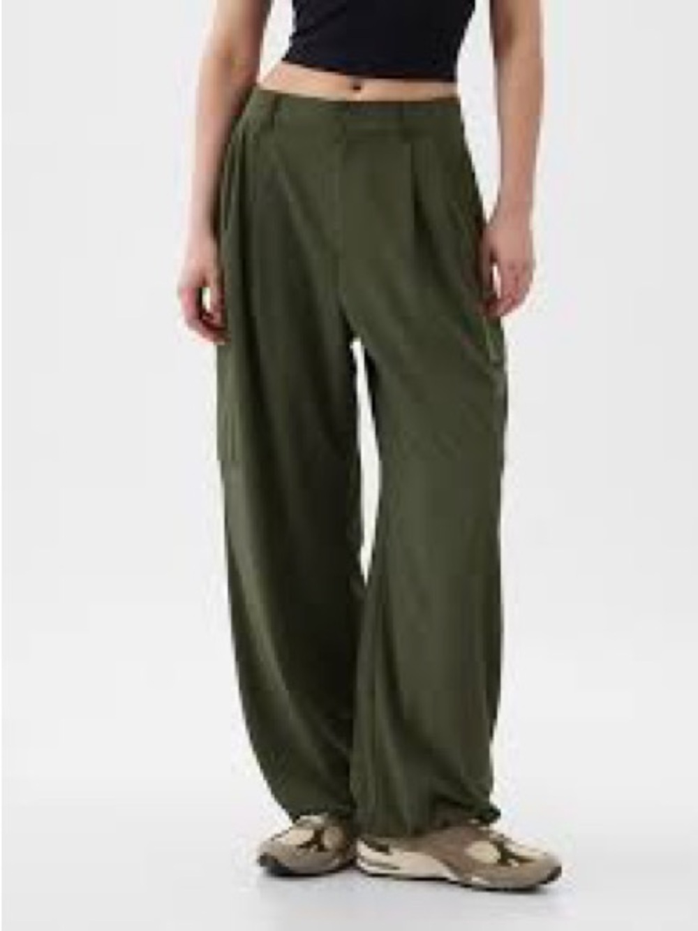 GAP Olive Green Baggy Cargo Pants or Balloon Pants size Small